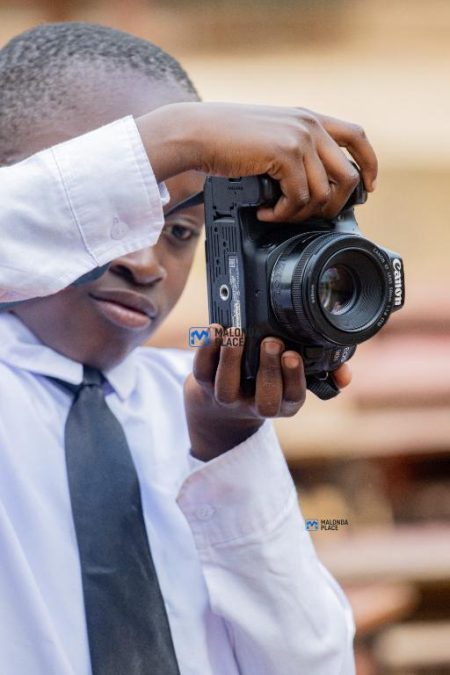 Canon EOS 90D