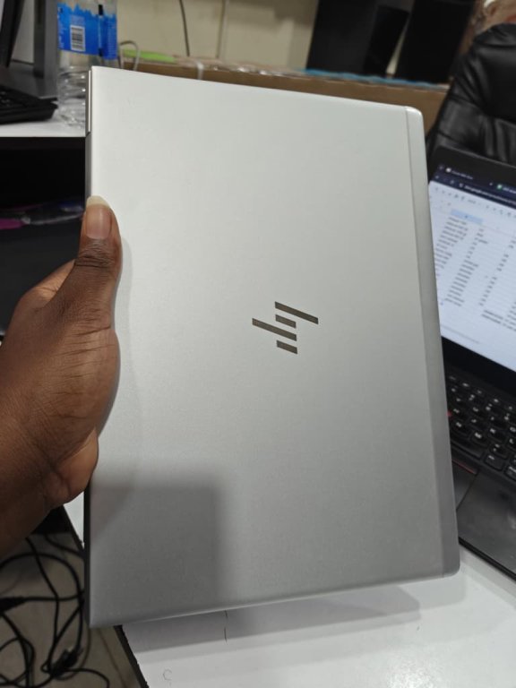 𝐇𝐏 𝐄𝐋𝐈𝐓𝐄𝐁𝐎𝐎𝐊 𝐋𝐀𝐏𝐓𝐎𝐏