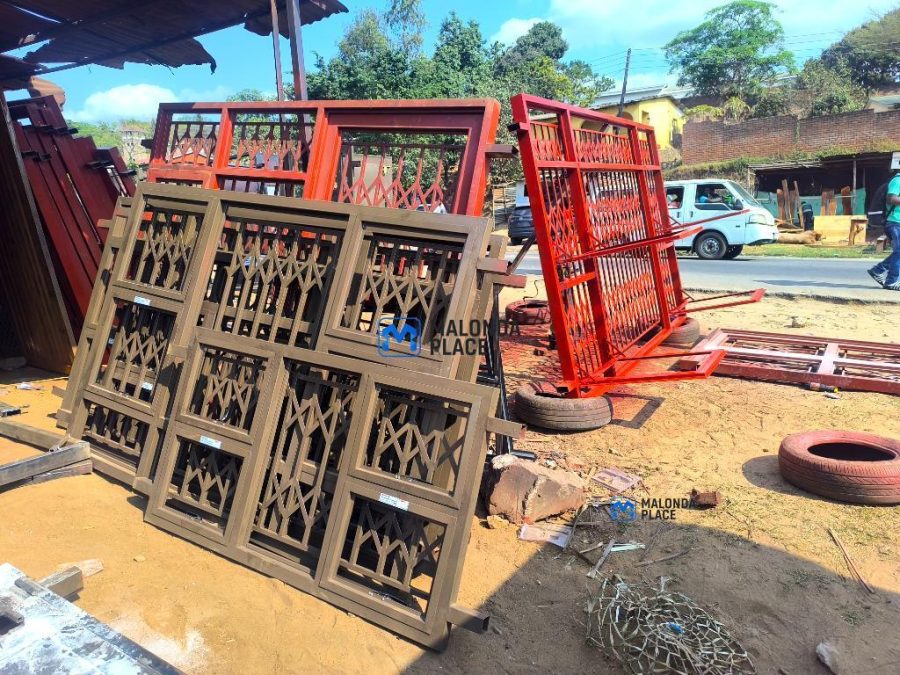 BRONZY WINDOWS Done by Bimz Metal