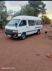 1RZ High roof bus for sale in Lirangwi, Blantyre, Malawi