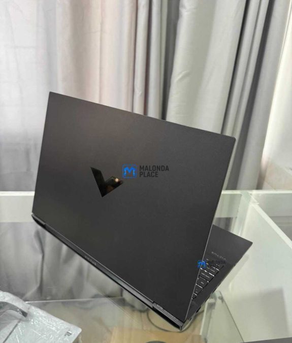 HP VIPCTUS GAMING LAPTOP