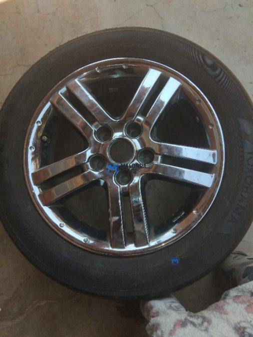 complete four tyre's with magrims