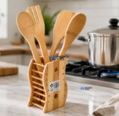 Set of 4 Cooking Wooden Spoons and A Wooden Holder for sale in Mpemba, Blantyre, Malawi