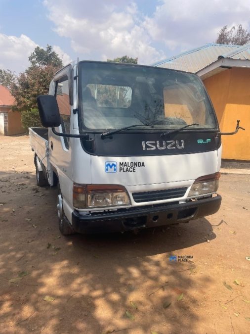 ISUZU TWO TONE