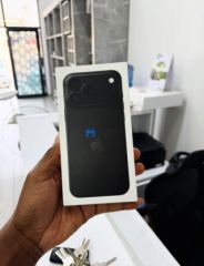 iphone 18 pro max 256gb for sale in City centre, Lilongwe, Malawi
