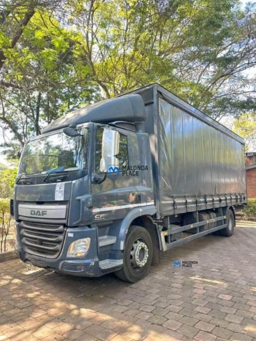 DAF 330