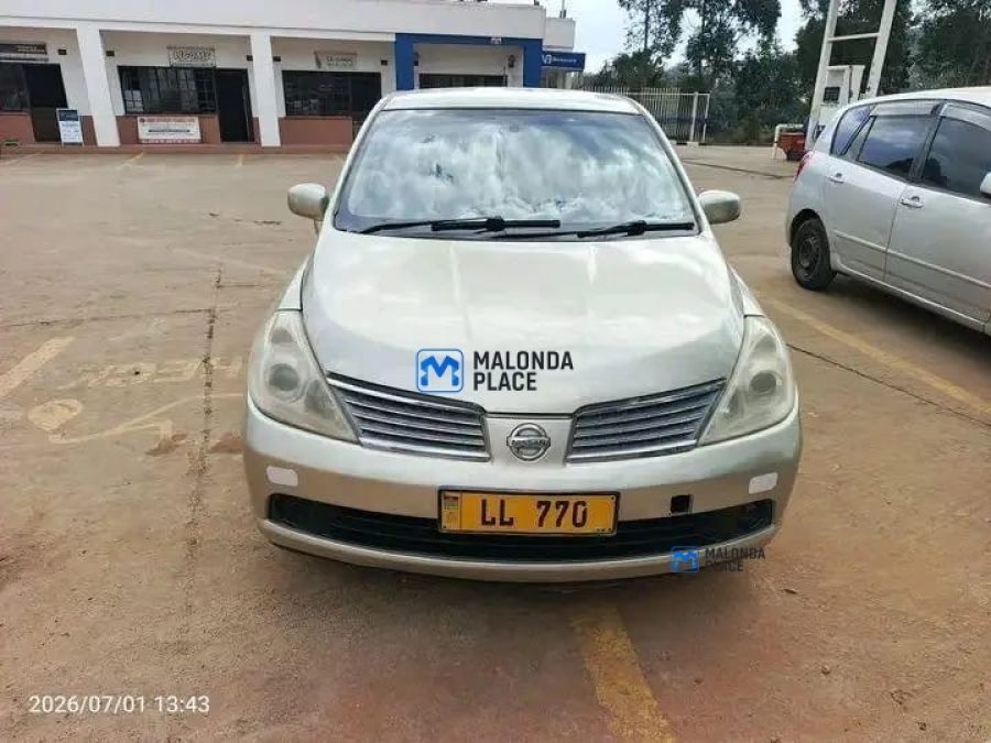 Nissan Tilda