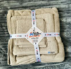 1 BATH TOWEL 1 FACE TOWEL 2 HAND TOWELS for sale in Mpemba, Blantyre, Malawi
