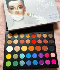 James charles  Eyeshadow palette for sale in Area 10, Lilongwe, Malawi