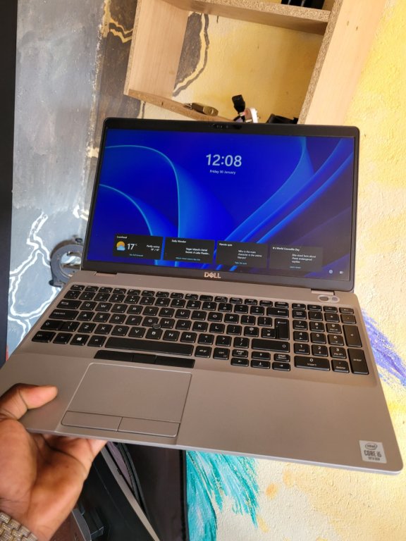 DELL LATITUDE 5511 9