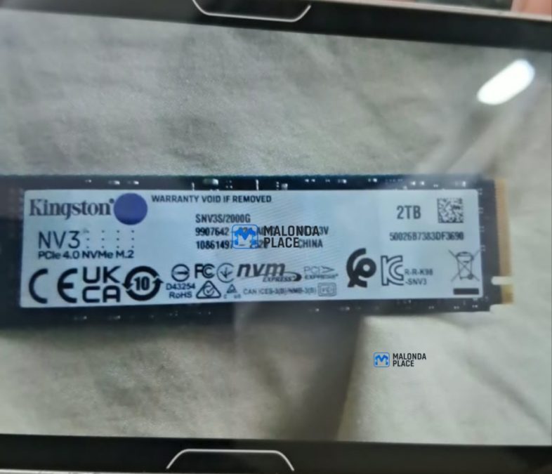 SSD 2TB 450,000mk