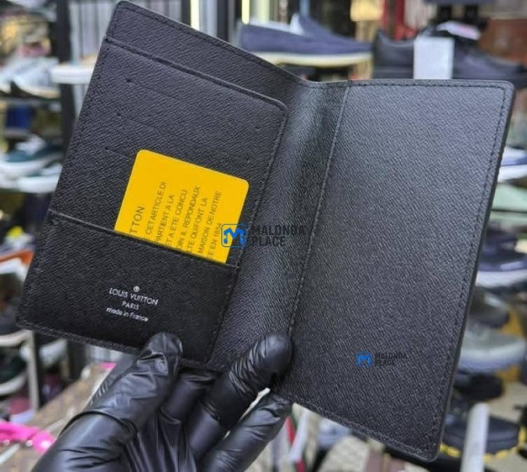 PASSPORT COVER(kp)