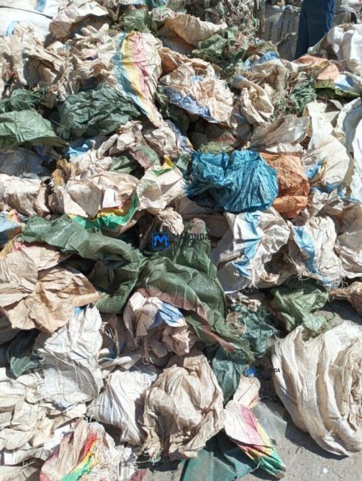 Damaged Sacks (matumba owonongeka)