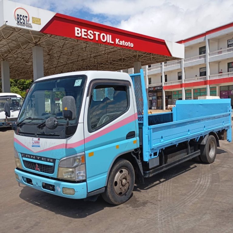 UNREGISTERED MITSUBISHI CANTER 3 TONNER, WhatsApp/call 0897731099