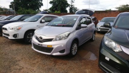 UNREGISTERED TOYOTA VITZ MIDDLE FACE, WhatsApp/call 0897731099 - For Sale in Lilongwe