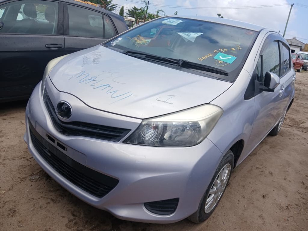 UNREGISTERED TOYOTA VITZ, WhatsApp/call 0897731099