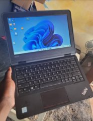 Lenovo 11e 15 7th generation SSD 256gb Ram 8gb