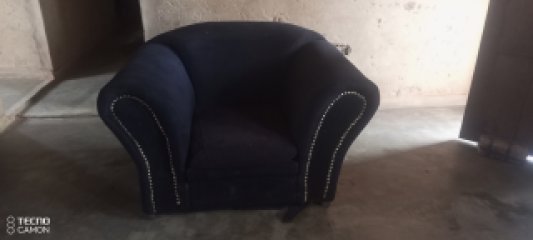 Sofa for sale in Area 46, Lilongwe, Malawi