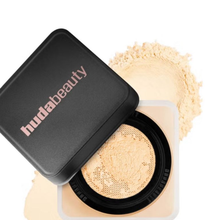 Huda Beauty Easy-Bake powder  In Banana Shade