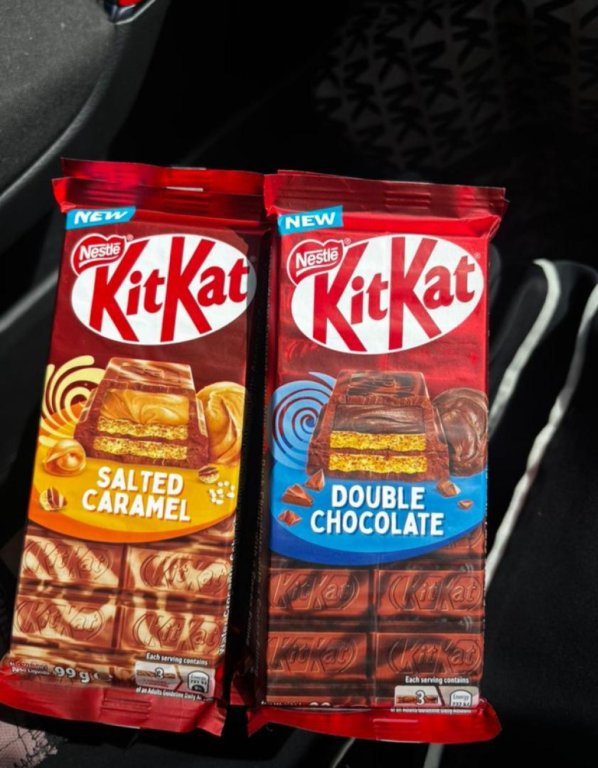 Kitkat salted salted caramel & double chocolate