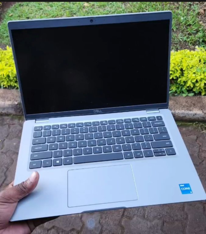 Dell laptop i5-11generation 8gb ram 256SSD