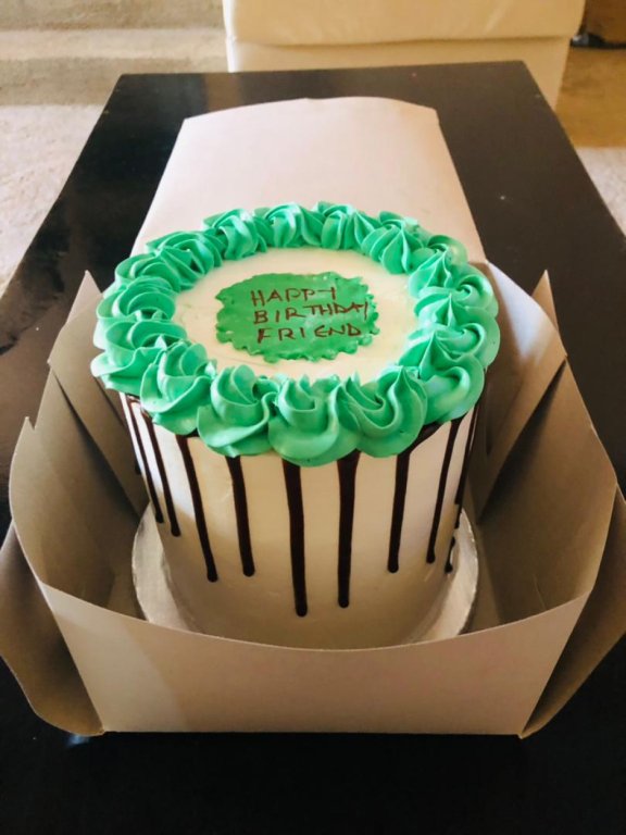 Fresh Homemade Custom Cakes & Cupcakes with Beautiful Designs.
