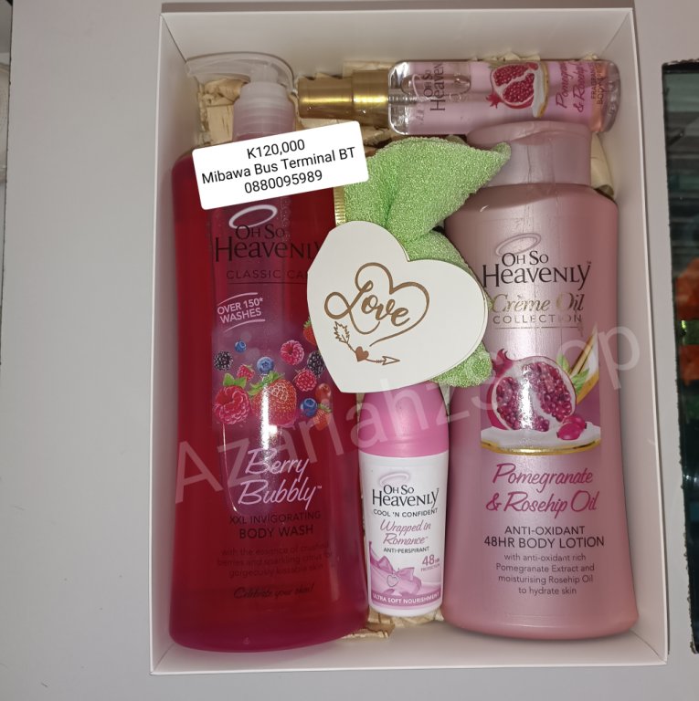 GIFT HAMPERS