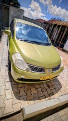 Nissan Tilda Hatchback