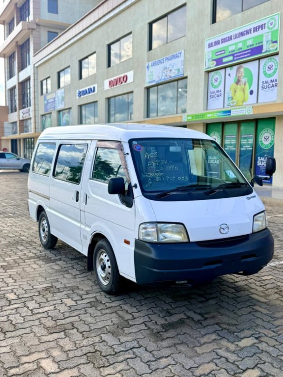 MAZDA BONGO BUS