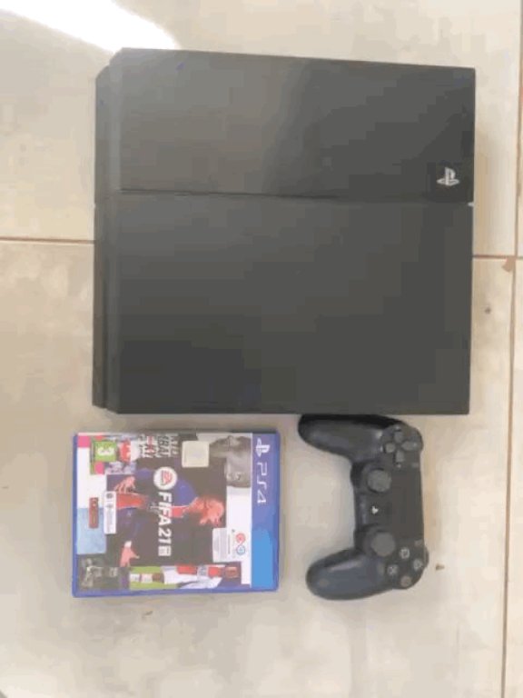 Play station 4 Standard
