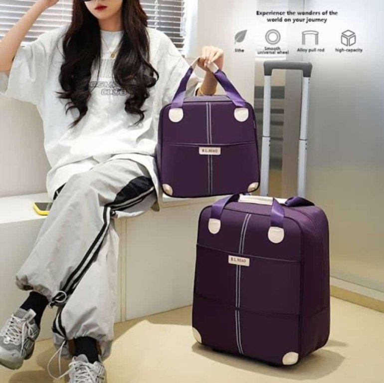 TRAVELLING BAGS with WHEELS(SET OF TWO)