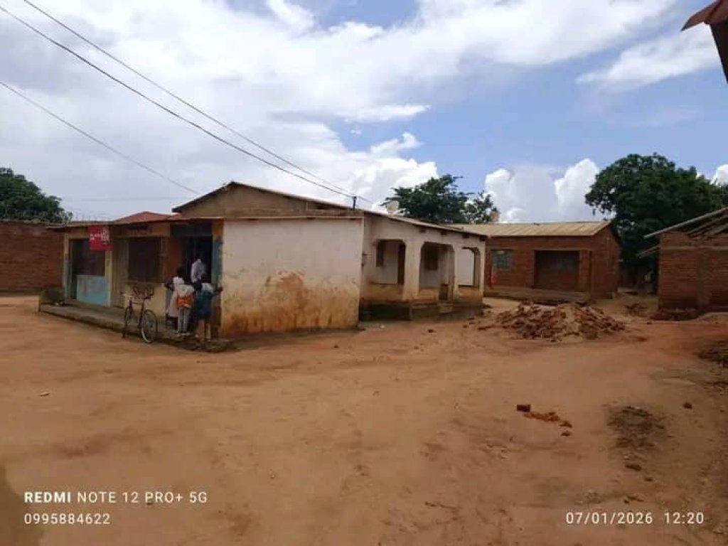 3 HOUSES AND 3 SHOPS FOR SALE IN AREA 56 MTANDIRE