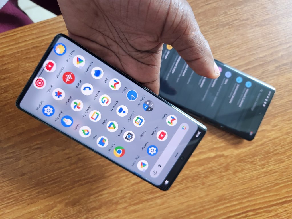 Google PIXEL 7 PRO