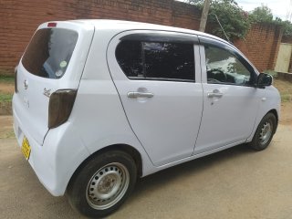 Mira es for sale in Lilongwe, Malawi