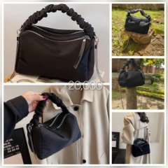Preloved Kaunjika bags for sale in Blantyre, Malawi