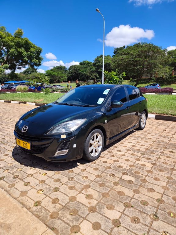 REGISTERED MAZDA AXELA HATCHBACK