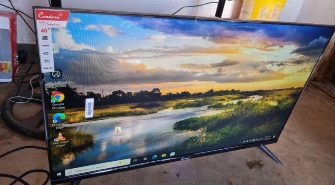 40 inch flameless TV