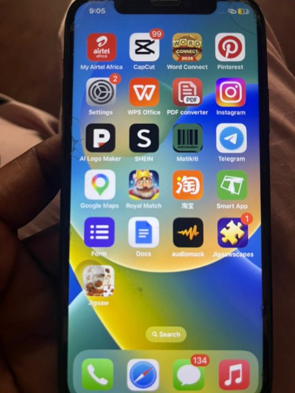 Iphone X black, 256GB...570K