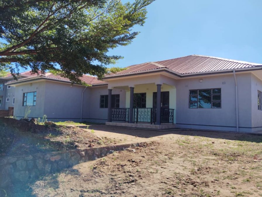 Executive House for Rent