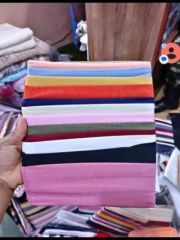Women headbands for sale in Mzuzu, Malawi