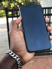 iPhone 11 Normal for sale in Area 3, Lilongwe, Malawi