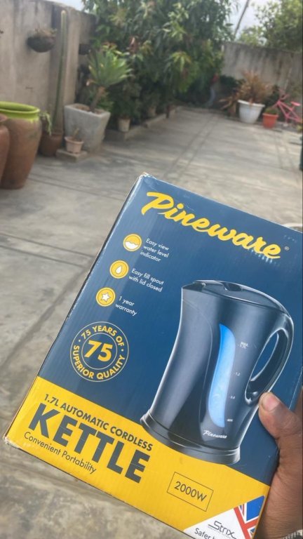 Pineware Electric Kettle
