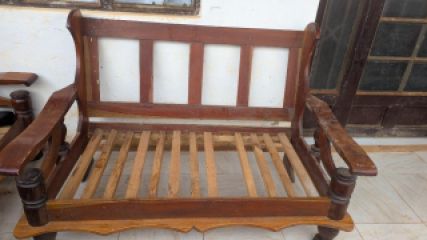 Wooden couches - Buy in Malawi
