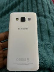 Samsung Galaxy A3 - Buy in Malawi