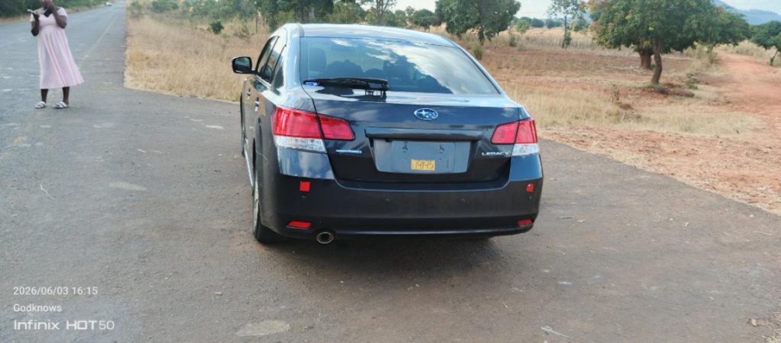 Subaru legacy b4