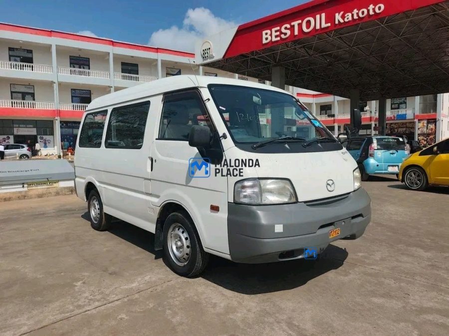 UNREGISTERED MAZDA BONGO VAN